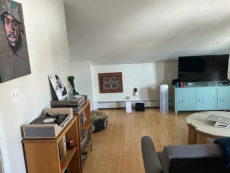 52 Vinton St #3 — Photo 18