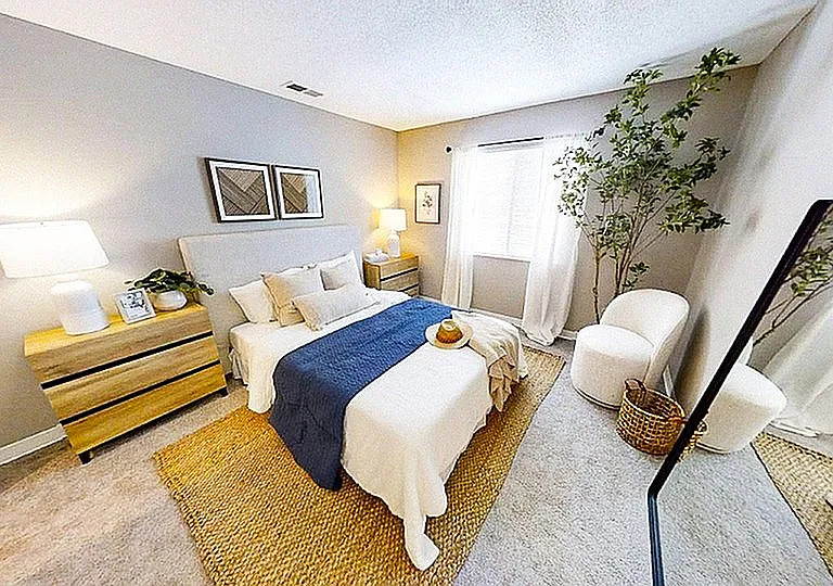 3030 Pebble Point Drive — Photo 3