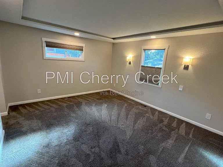 3000 S Holly Pl — Photo 16