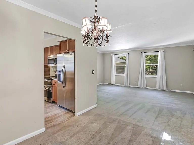 1722 Sheridan Rd — Photo 8