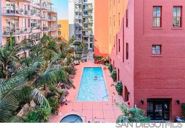1431 Pacific Hwy #107 — Photo 12