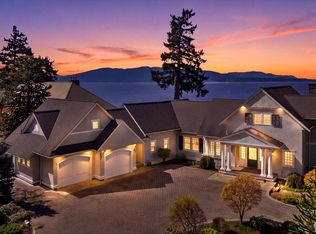 32 Shorewood Drive, Bellingham, WA 98225