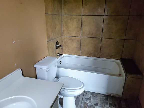 2nd image of 4425 S Denley Dr