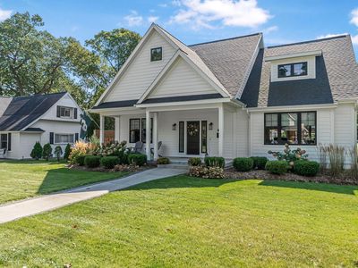 732 E State St, Traverse City, MI, 49686