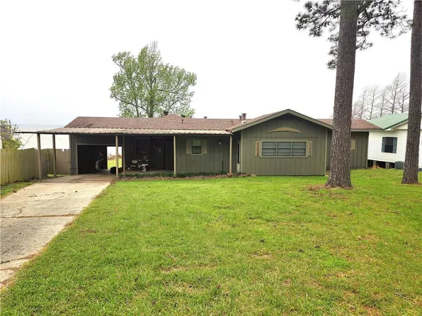 1032 Flatwood Ridge Rd, Converse, LA 71419