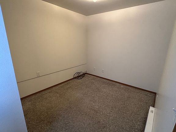 2nd image of 2160 Fairview Ave #B