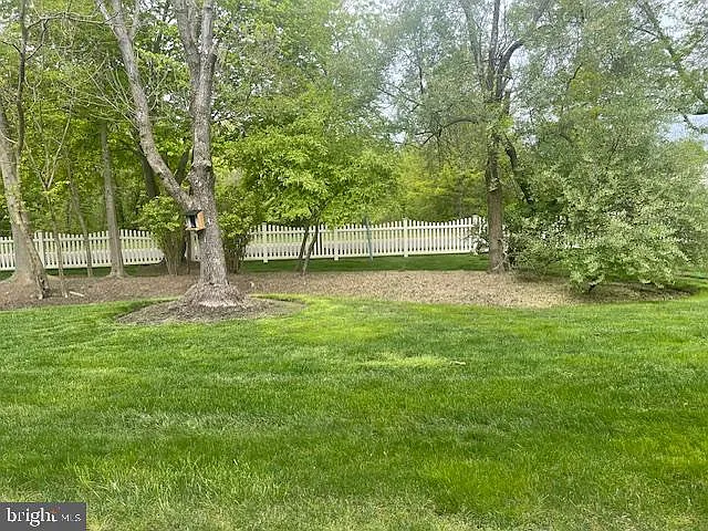 14 Chatham Ct — Photo 11