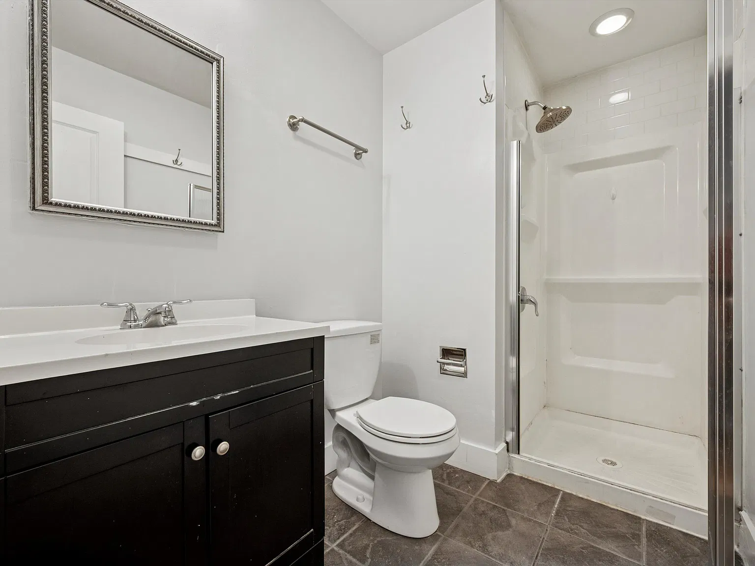 1703 W Montgomery Ave — Photo 3