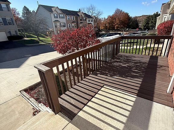 2nd image of 117 Hillvue Dr