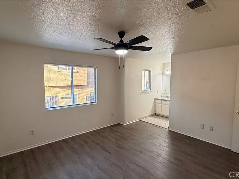3217 Fortier St #C — Photo 15