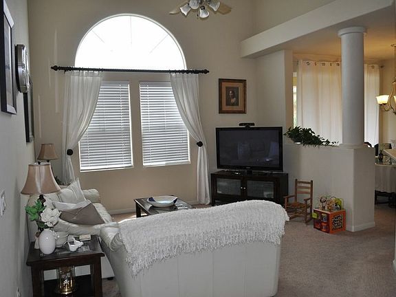 4th image of 1900 Danbrook Dr Unit 1328