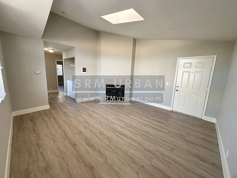 4046 Arizona St #4 — Photo 4