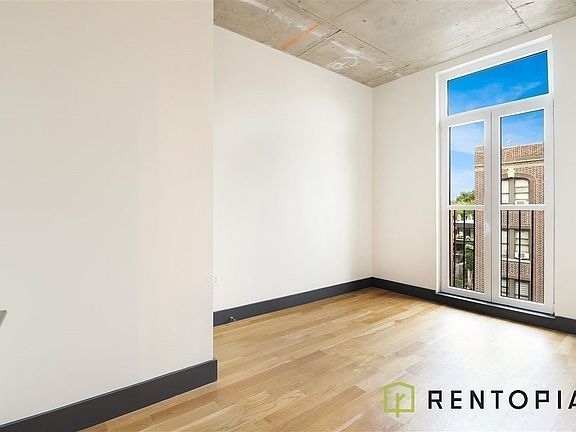 3rd image of 889 Bushwick Ave #541