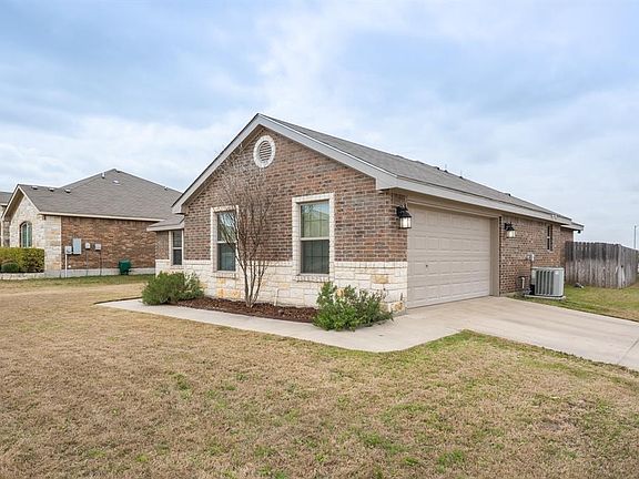 3rd image of 6128 Fair Hill Dr