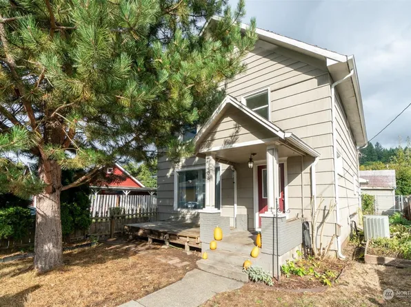 408 NW Benton Avenue, Winlock, WA 98596