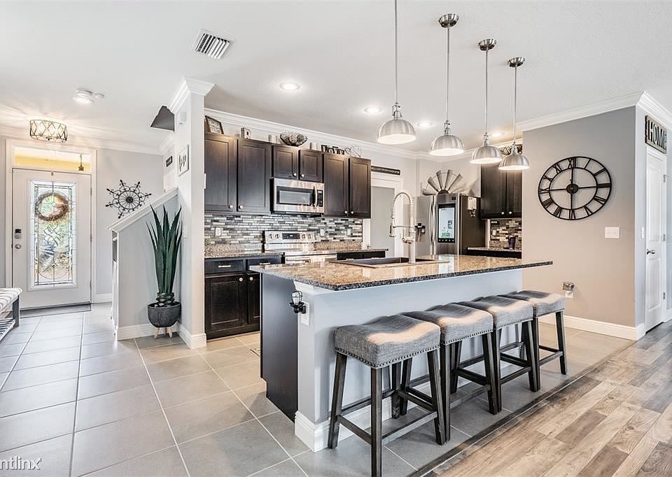 1st image of 7812R Tuscan Bay Cir