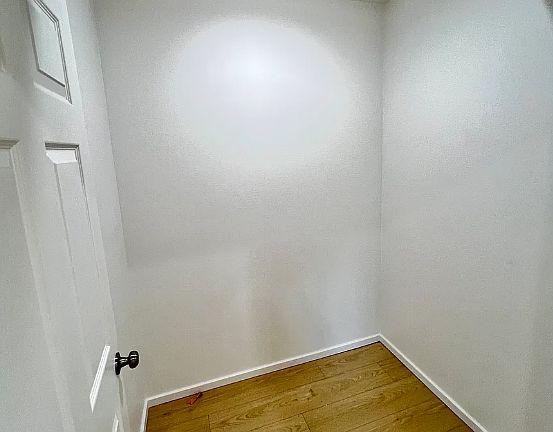 4th image of 3120 W 109th St #3118