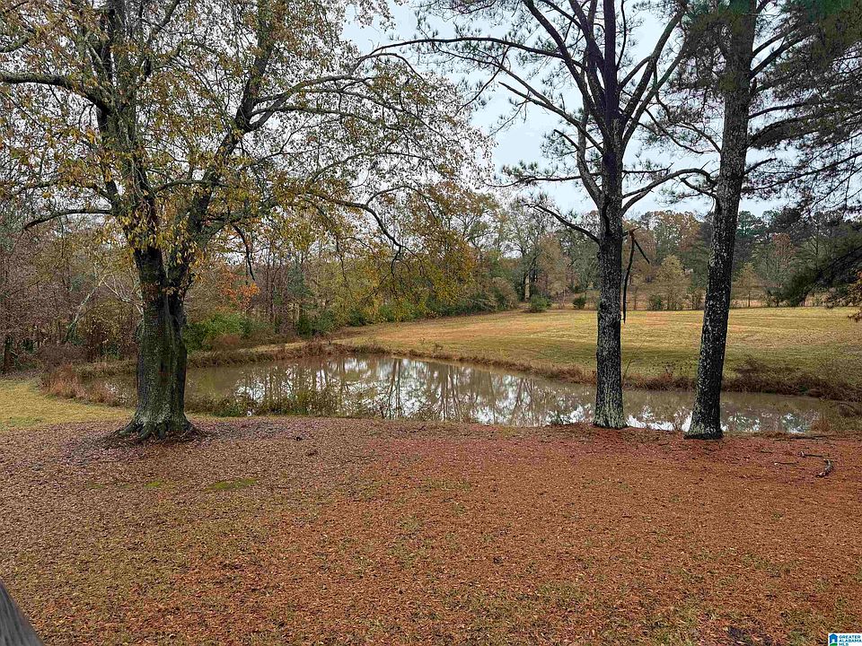 2nd image of 705 Bowman Cir