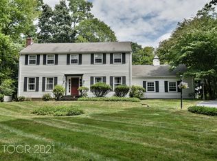 60 Spook Rock Rd, Suffern, NY 10901