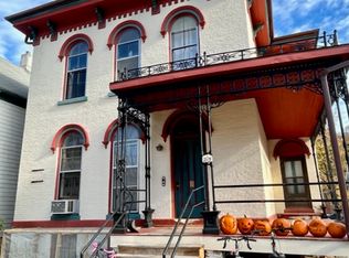 215 N Pinckney St #2, Madison, WI 53703