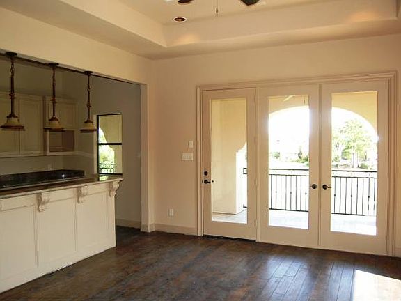 3rd image of 11610 Bistro Ln