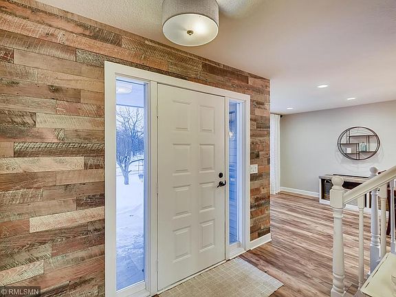 5th image of 14616 Southpointe Ct