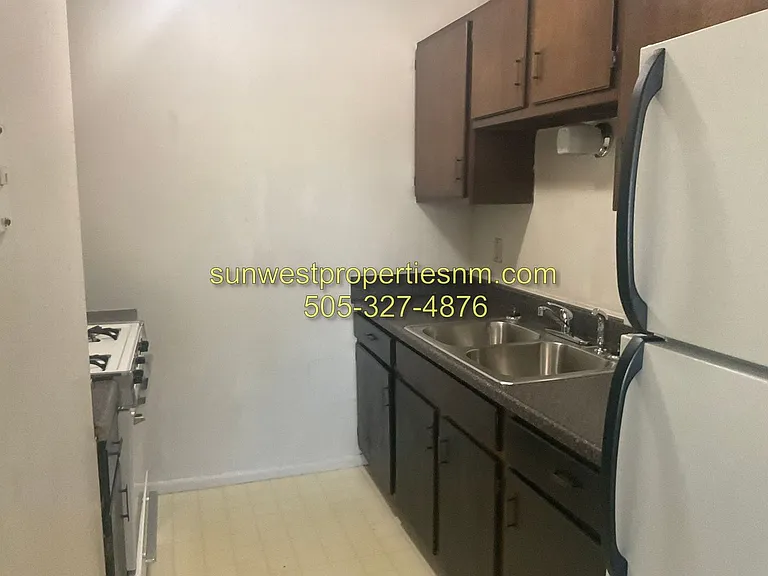 2705 E 22nd St — Photo 8
