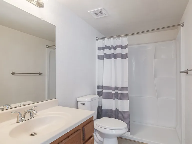 925 S Longmore #201 — Photo 11