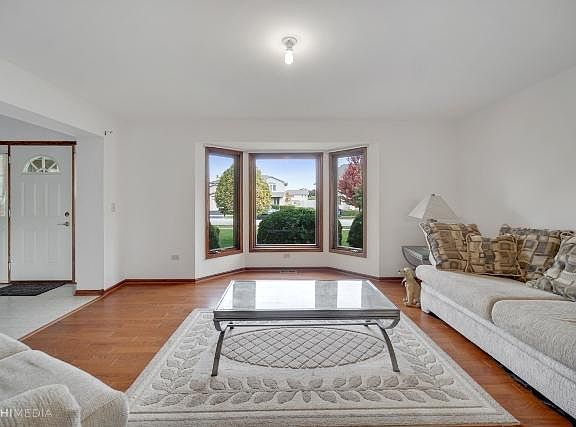 3rd image of 8677 Ballard Dr
