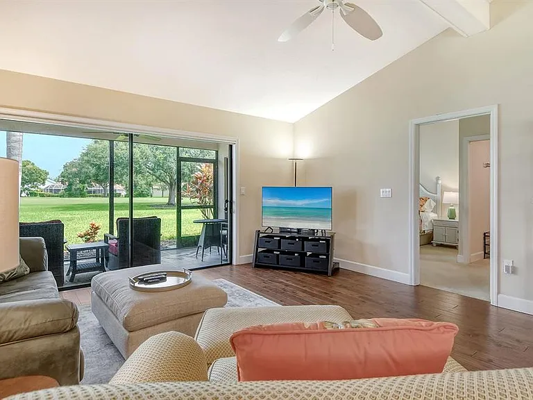 6041 Clubside Dr #6041 — Photo 12