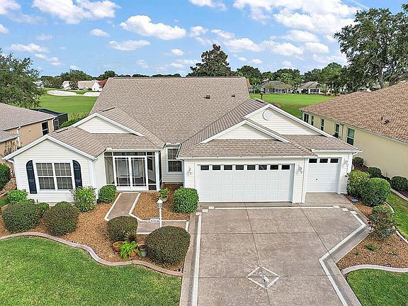 3rd image of 2099 Kaylee Dr