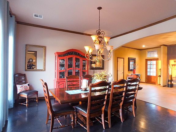 Formal Dining