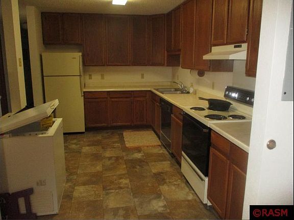 4th image of 1000 9th St NW Unit 117