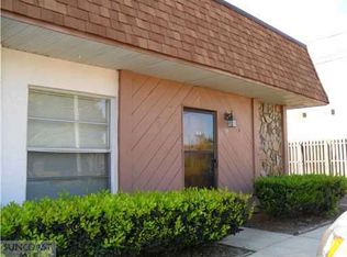 6188 Chesham Dr APT 10, New Port Richey, FL 34653