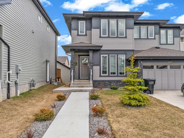 3016 4th St NW, Edmonton, AB T6T 2S9