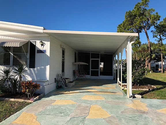 3rd image of 1360 Mallard Dr