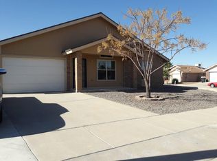 421 Katherine Dr, Horizon City, TX 79928