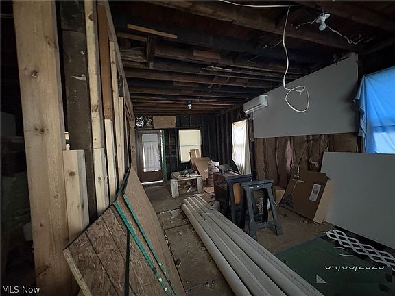 4th image of 4101 Pensacola Ave