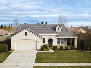 2085 Golden Gate Dr, Plumas Lake, CA 95961