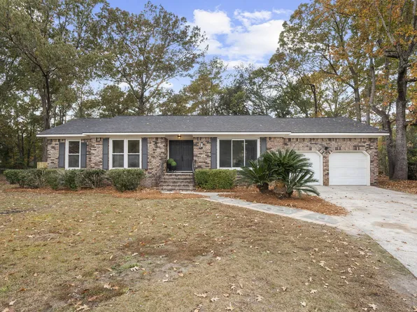 101 Milton Ct, Goose Creek, SC 29445