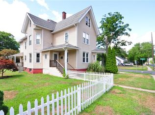 223 Poquonock Ave, Windsor, CT 06095