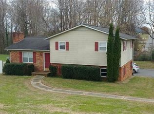 4882 River Bend Rd, Claremont, NC 28610