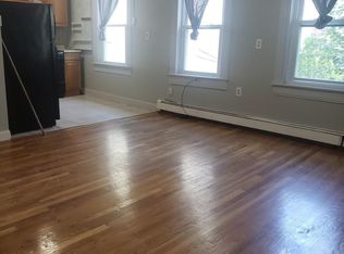 8 Ashley St #2, Jamaica Plain, MA 02130