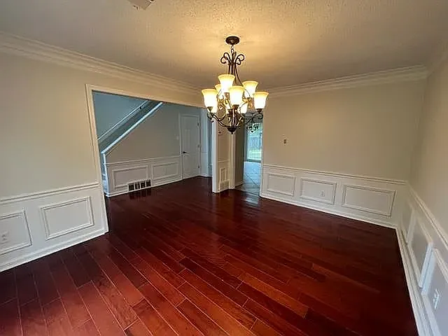 743 Grovewood Dr — Photo 7