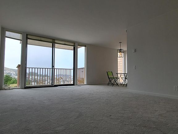5th image of 5122 Diamond Heights Blvd