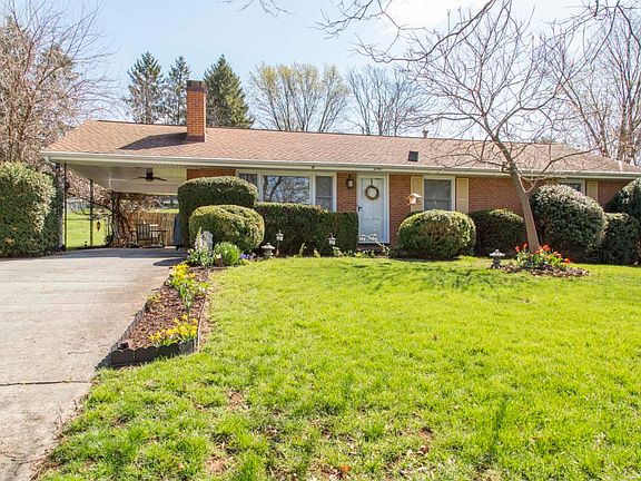 2nd image of 2745 Jackson Dr
