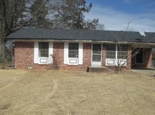 102 Cherry St, Dover, AR 72837