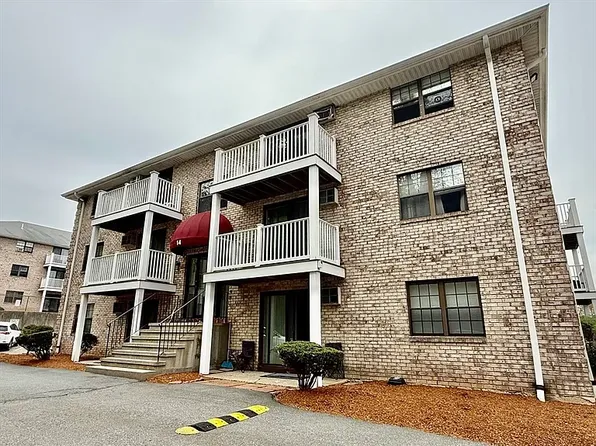 14 Kenmar Dr Unit 119, Billerica, MA 01821
