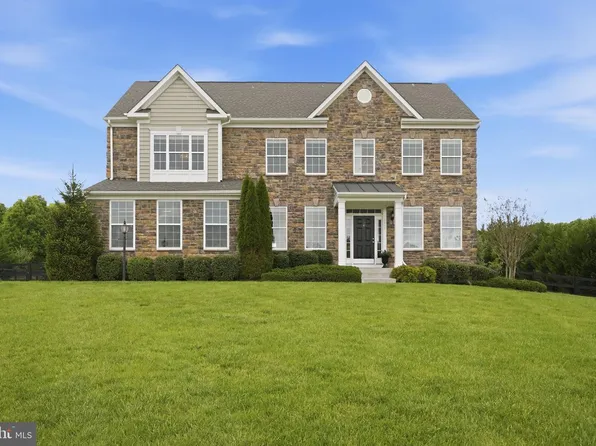 38640 Woodsage Ct, Waterford, VA 20197