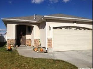 1058 W York Dr, North Salt Lake, UT 84054